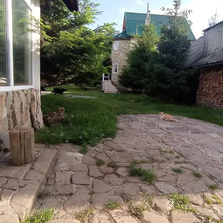 Guest house колорит Mykulychyn